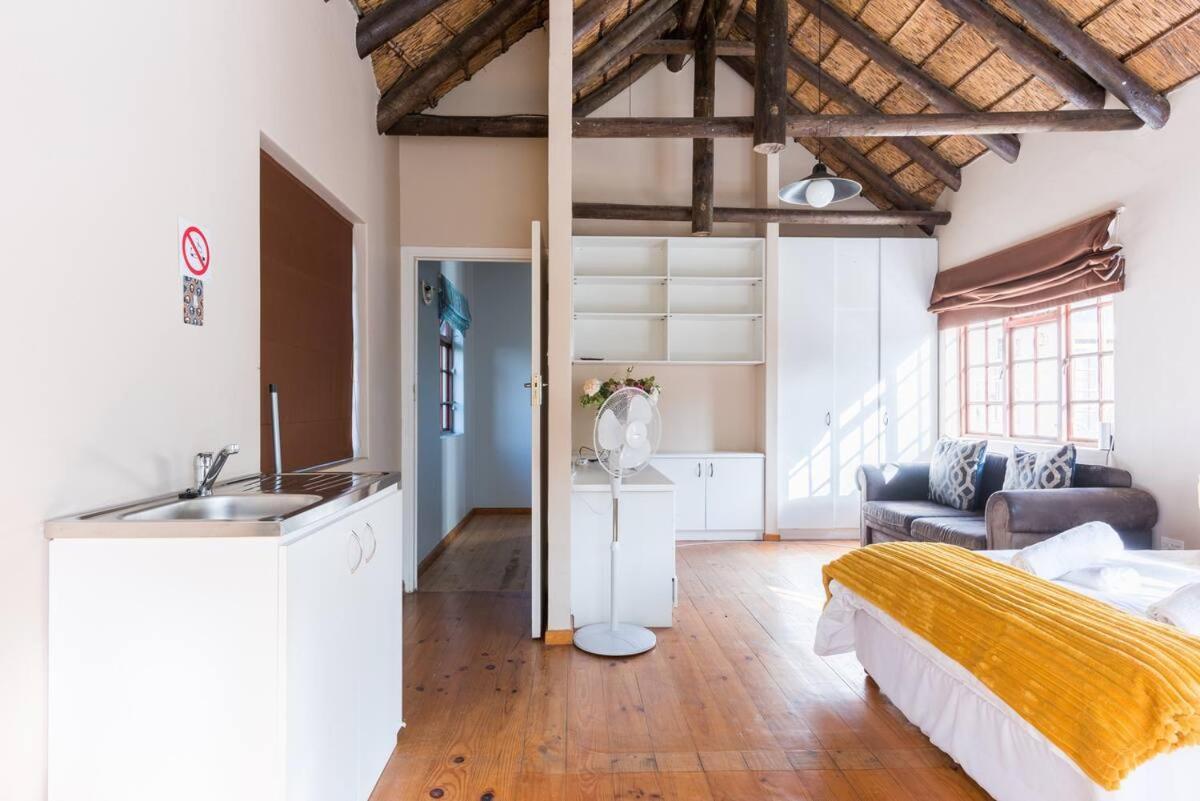 Apartament Mead, Pinelands Kapsztad Zewnętrze zdjęcie